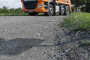 3 Achs Absetzkipper mit 2x 7cbm