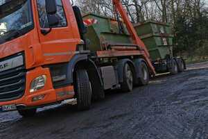 3 Achs Absetzkipper mit Anhänger