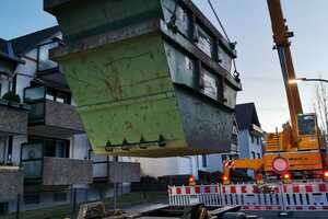 Spezialcontainer mit Kranaufnahme